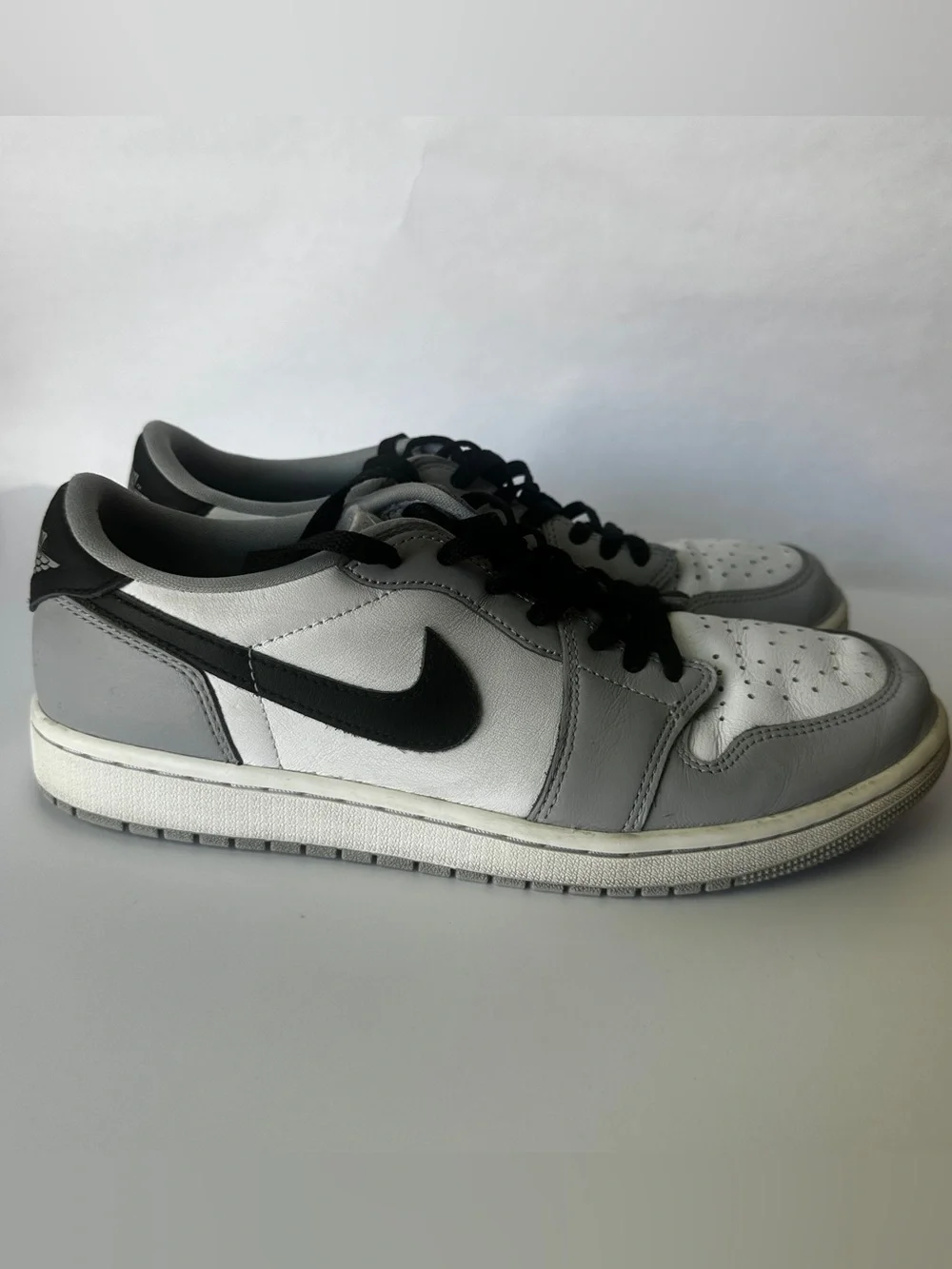 Jordan 1 low barons size 9.5 men’s